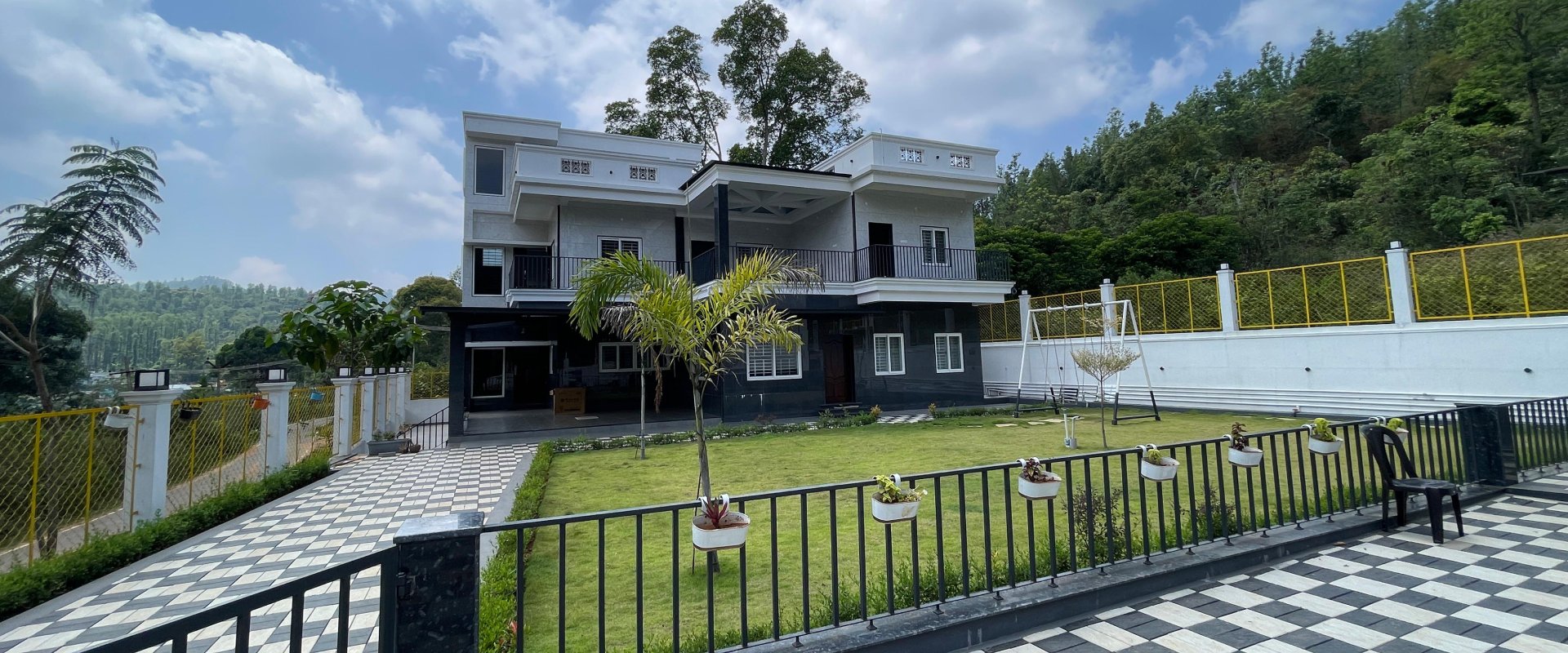 The Glory Hills Retreat Sirumalai